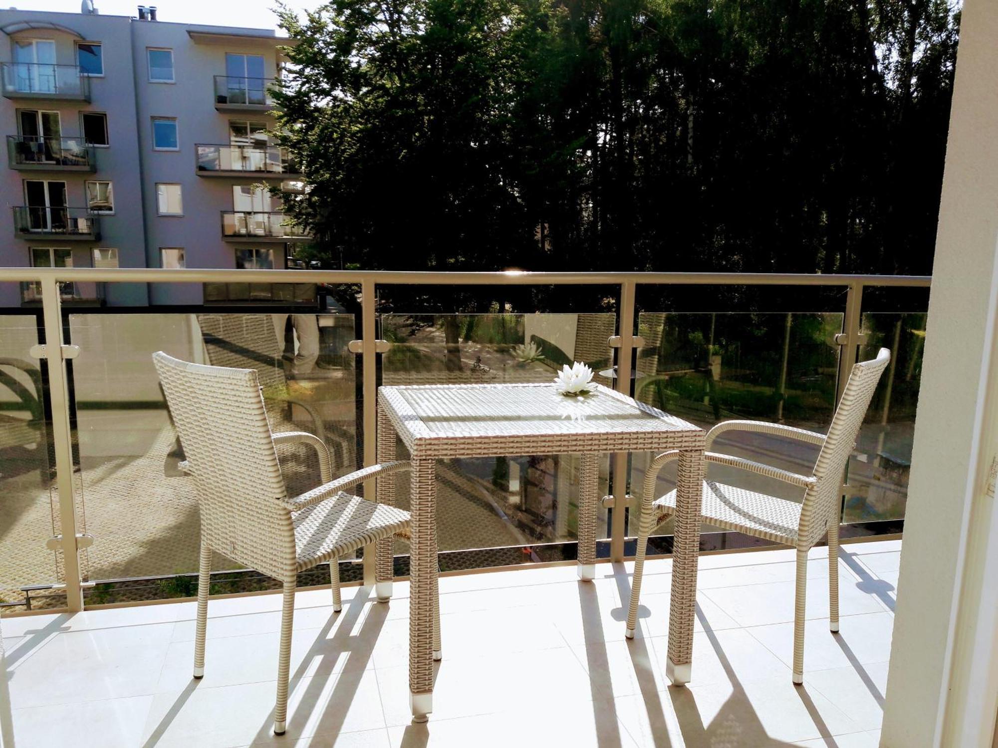 דז'יבנובק Deluxe Suite, 150 Meters To Beach, Baltic Best מראה חיצוני תמונה