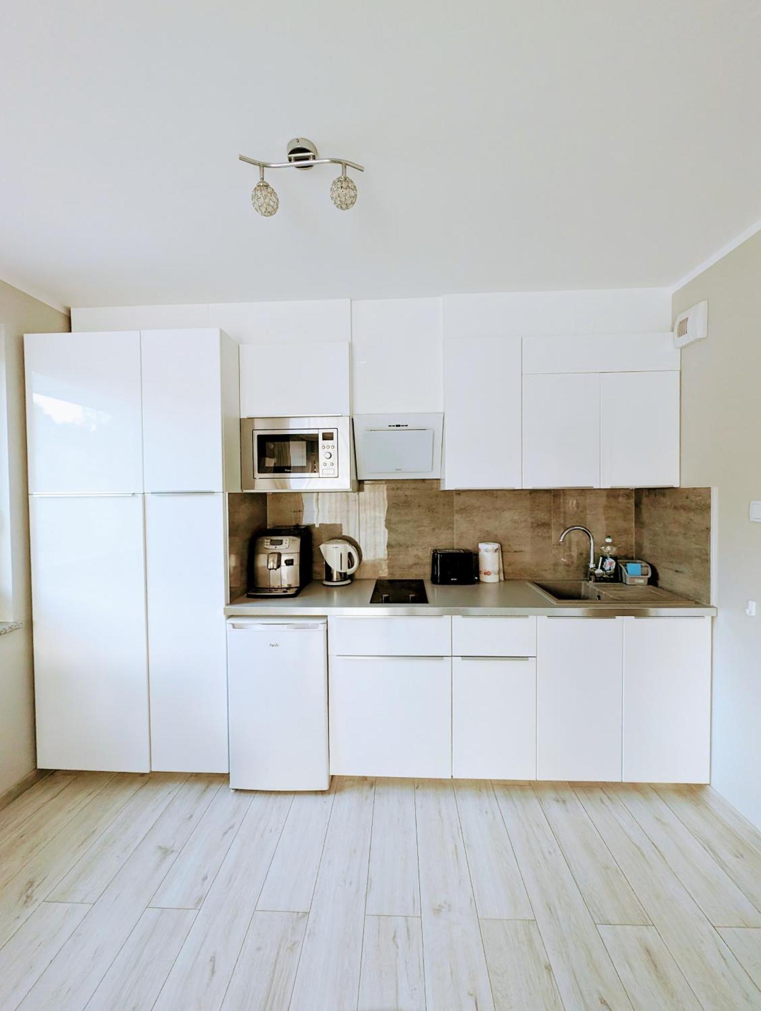 דז'יבנובק Deluxe Suite, 150 Meters To Beach, Baltic Best מראה חיצוני תמונה
